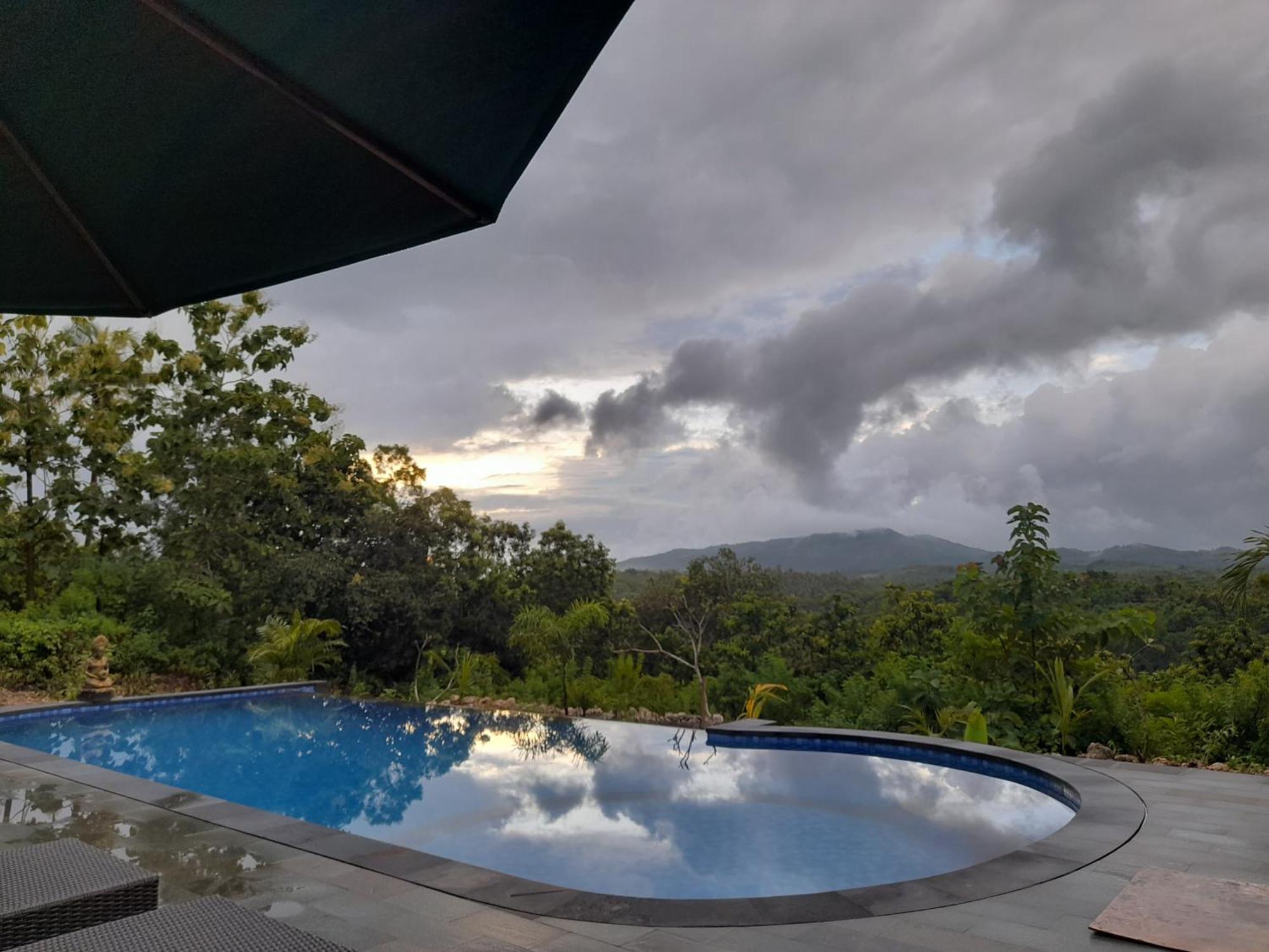 Jewel Of Penida Villa Toyapakeh Exterior photo